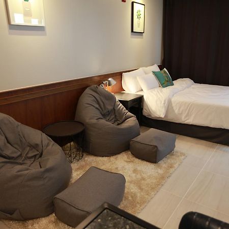 Gite Pension Yeosu Exterior foto